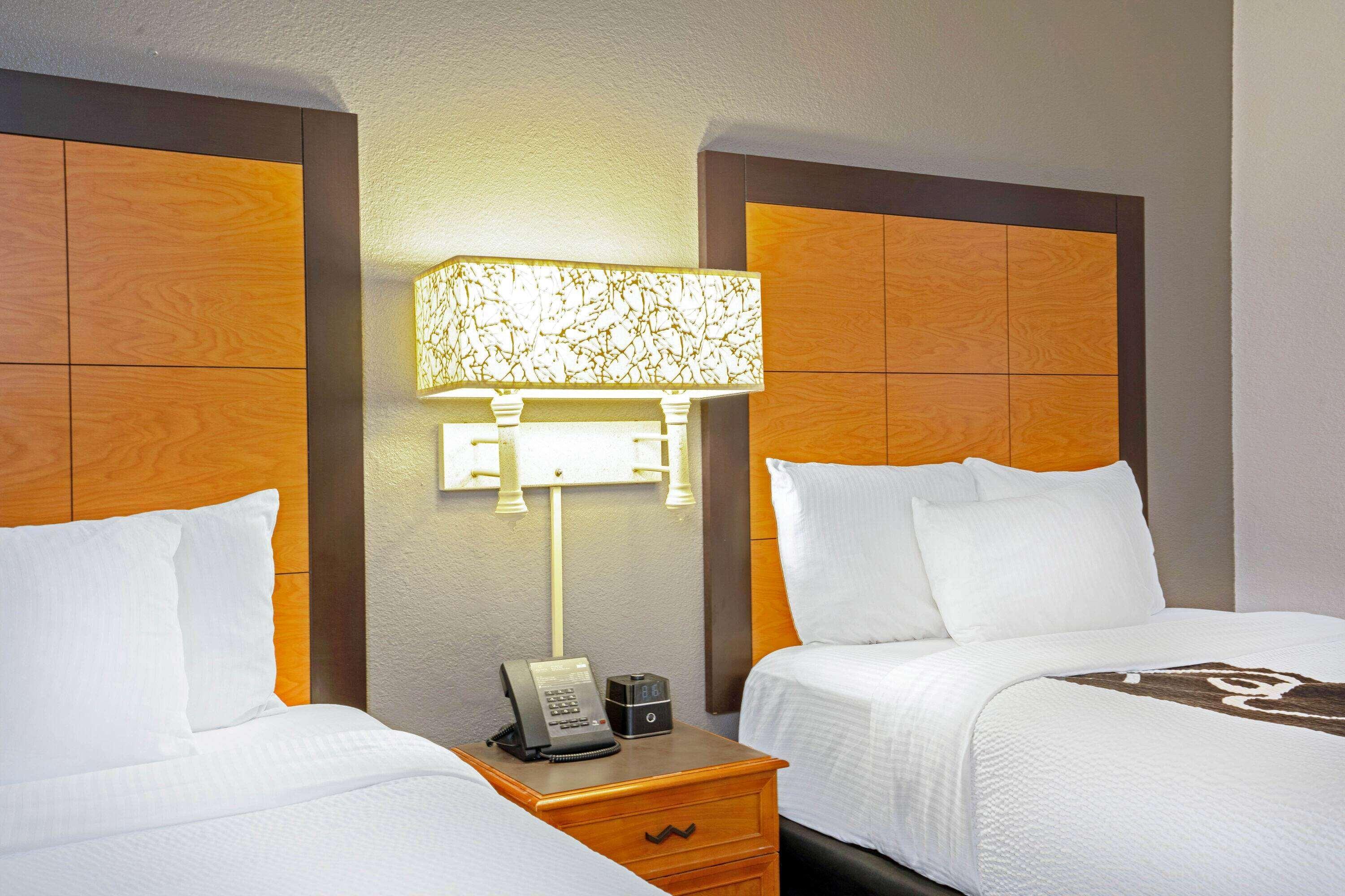 Готель La Quinta By Wyndham Houston West Park 10 Екстер'єр фото